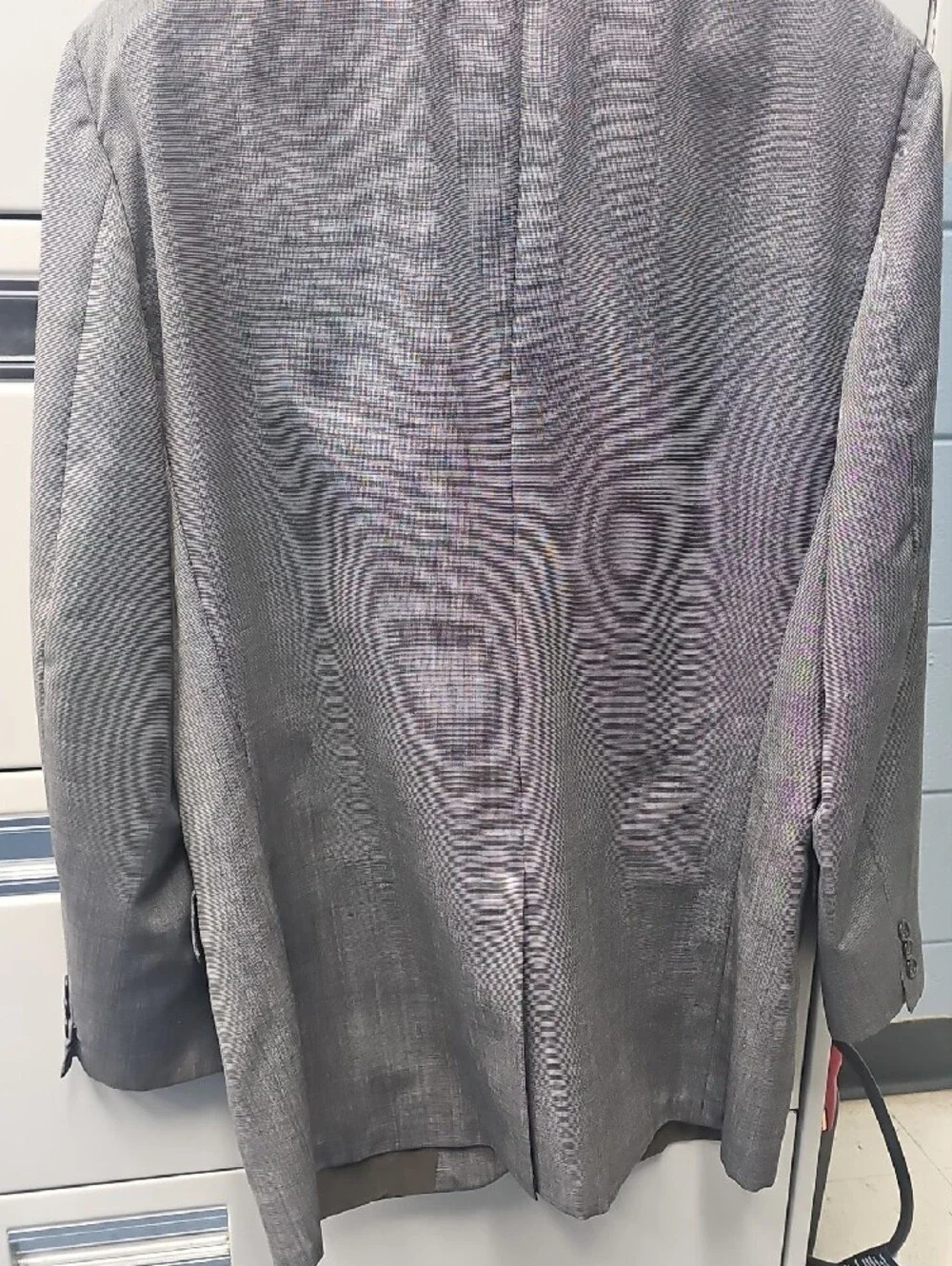 Classic Men's Gray Two-Button Notch Lapel Blazer